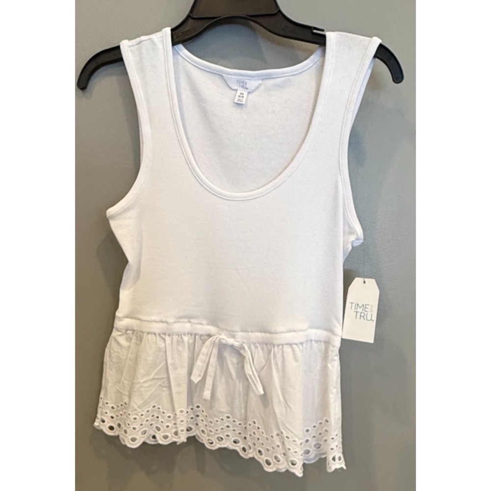 Time and Tru Women's XS Peplum Tank Top White Eyelet Trim Sleeveles Babydoll NWT